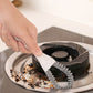 Brosse multifonction pour nettoyer les poêles