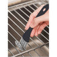 Brosse multifonction pour nettoyer les poêles